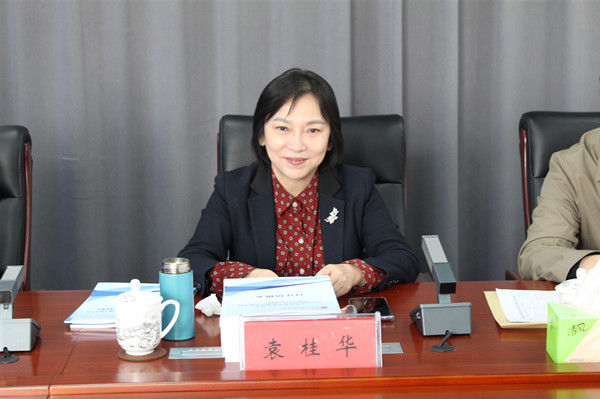 省教育考试院副院长袁桂华讲话.jpg 省教育考试院副院长袁桂华讲话.jpg